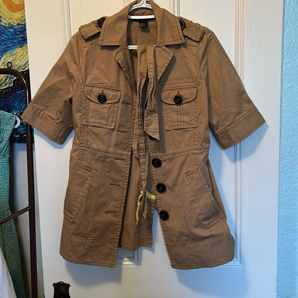 Marc Jacob’s button up shirt jacket. Size 6.